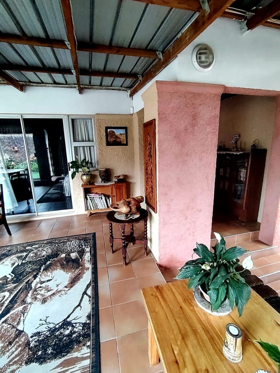 4 Bedroom Property for Sale in Amalinda Eastern Cape